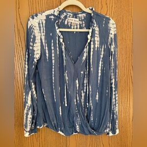 Knox Rose Navy and White Blouse